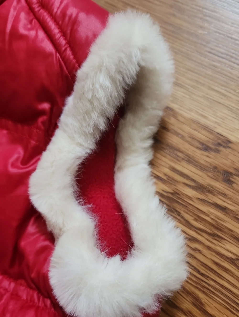 Vintage Y2K 2007 Old Navy Girls Quilted Red Holiday Puffer Fur Trim Vest Size 4T